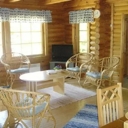 Holiday 6793